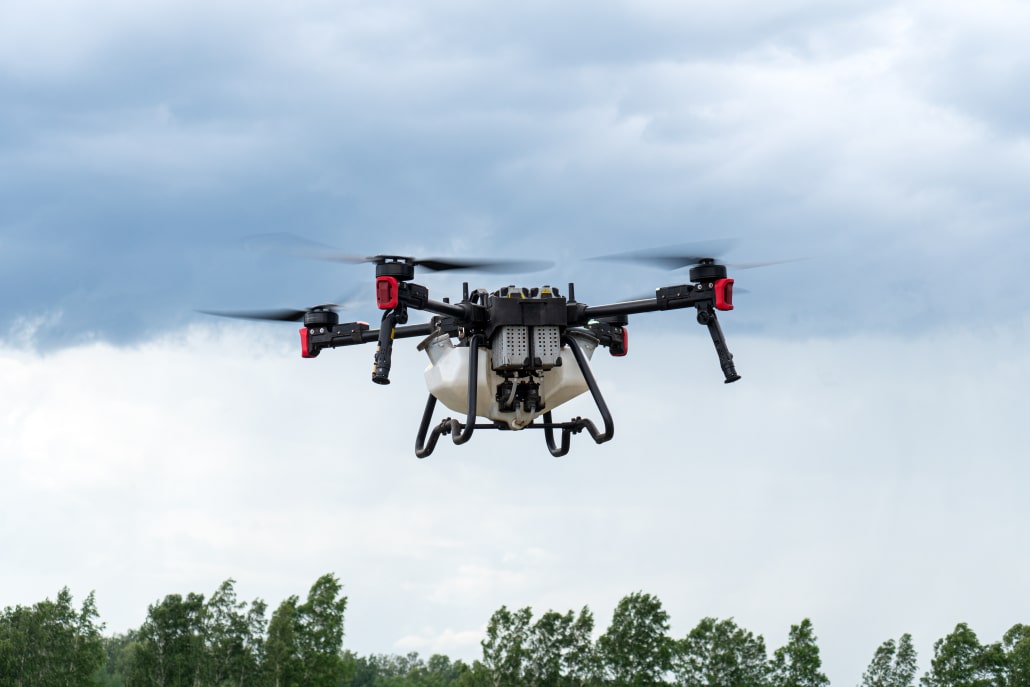 drone de pulvérisation agricole