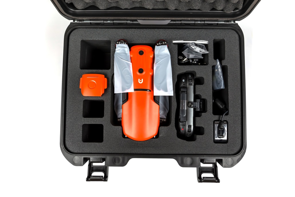 mallette pour drone avec ses accessoires